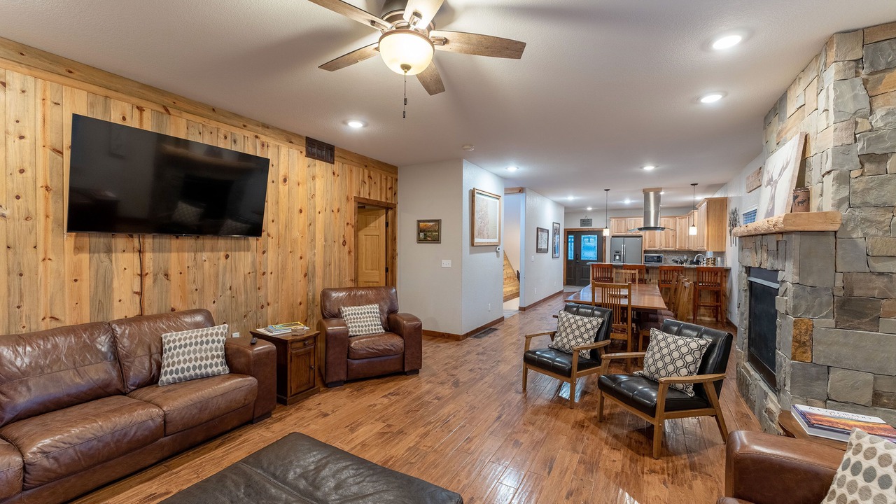 Photo of Bedroom in Grand Lake
