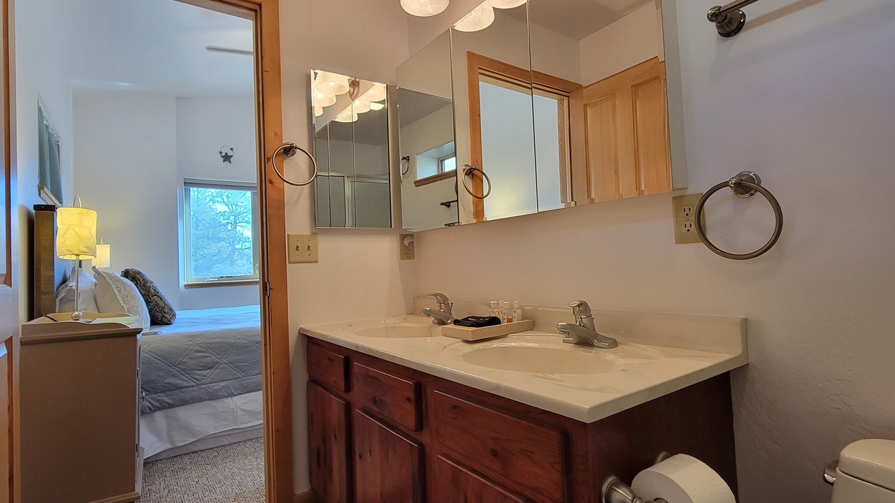 Photo of Bathroom in Elk Meadows