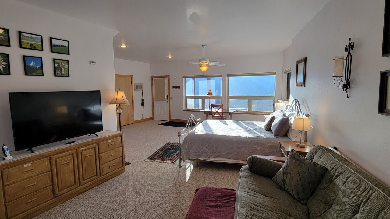 Photo of Bedroom in Elk Meadows