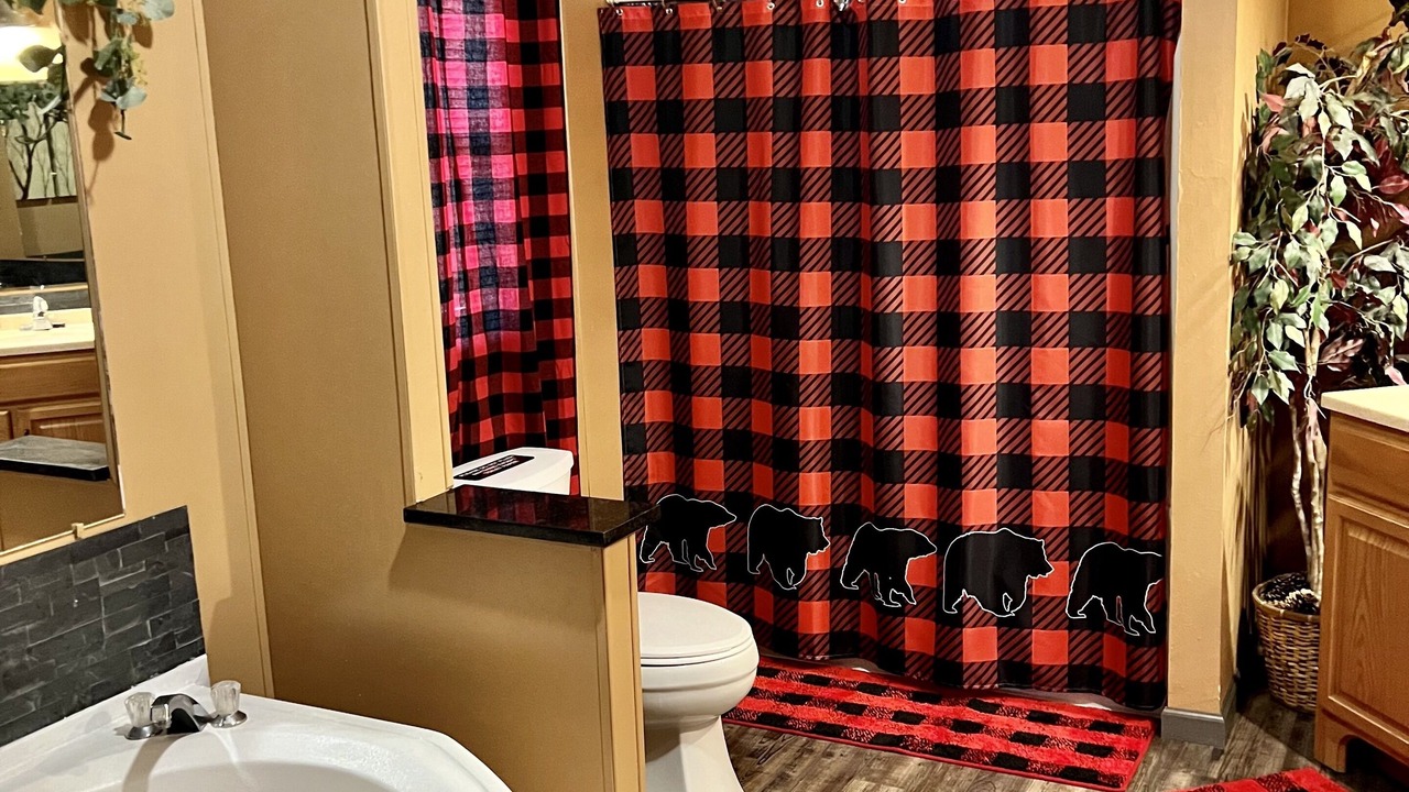 Photo of Bathroom in Woodland Park