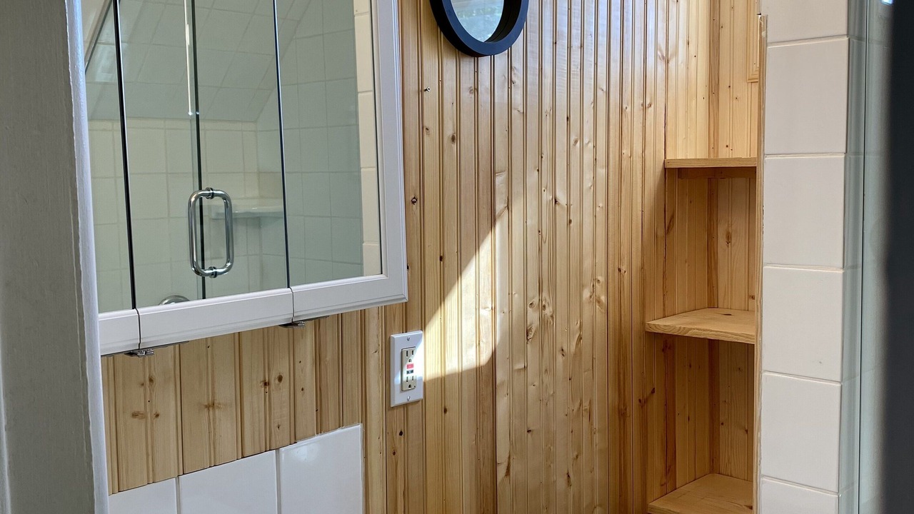 Photo of Bathroom in Palisade