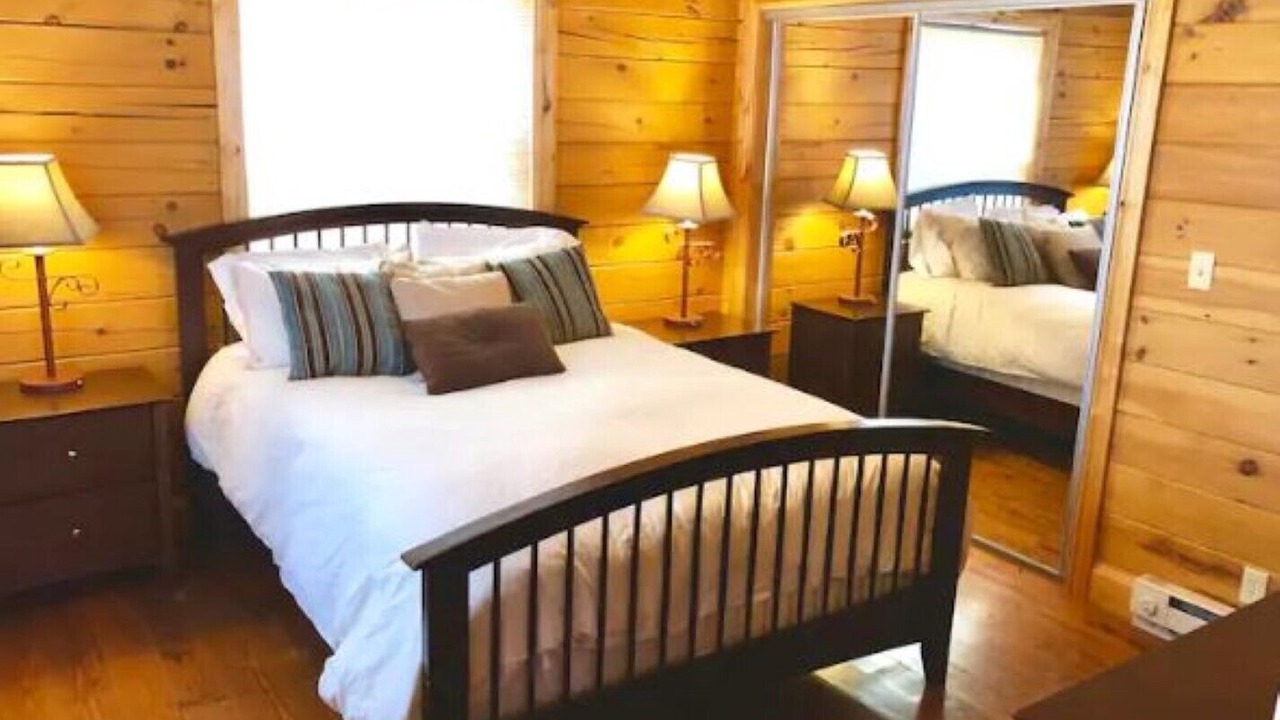 Photo of Bedroom in Silt