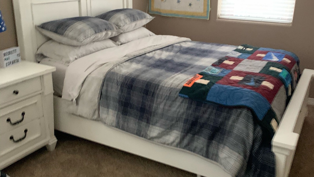 Photo of Bedroom in Cimarron Hills