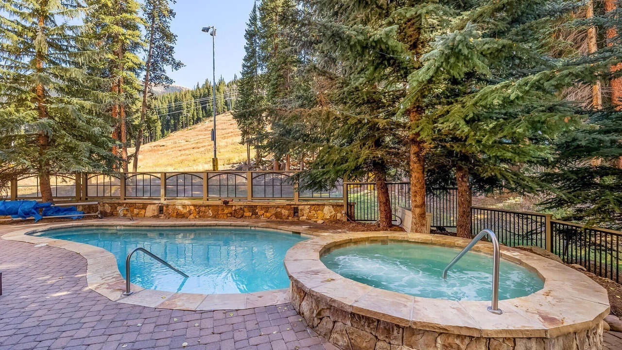 Photo of Outdoor in River Run