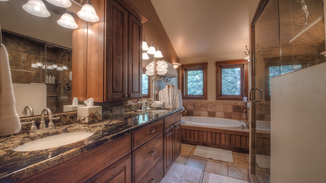 Photo of Bathroom in Breckenridge Heights