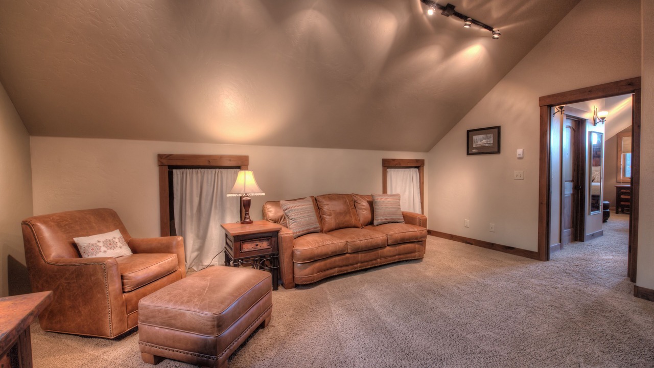 Photo of Livingroom in Breckenridge Heights