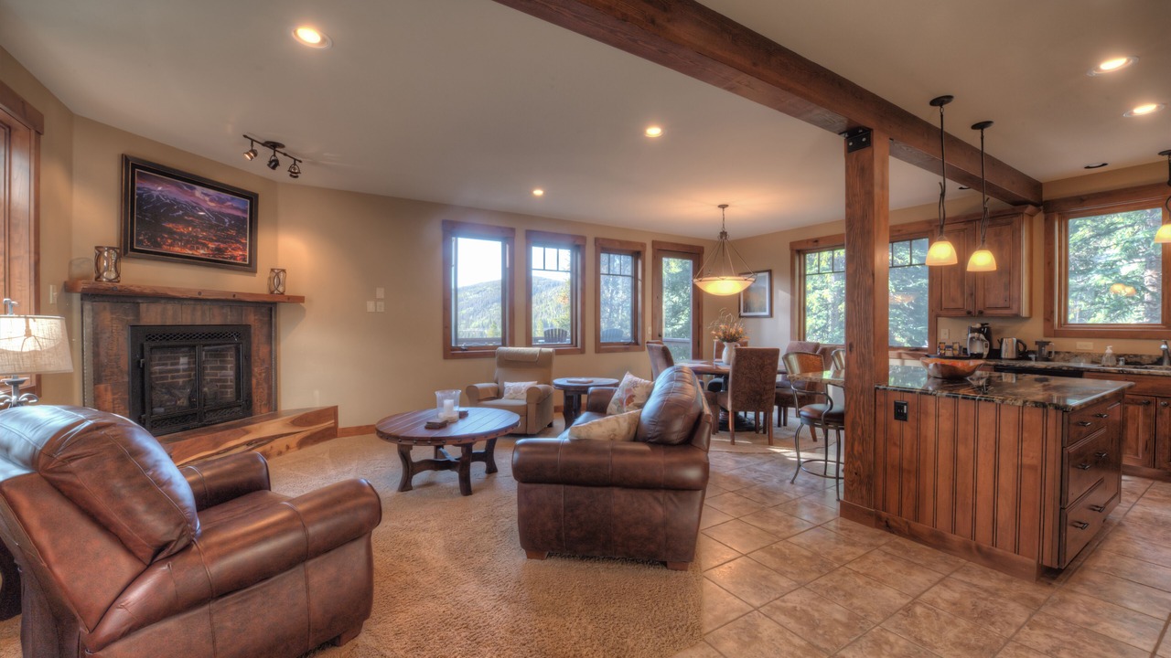 Photo of Livingroom in Breckenridge Heights