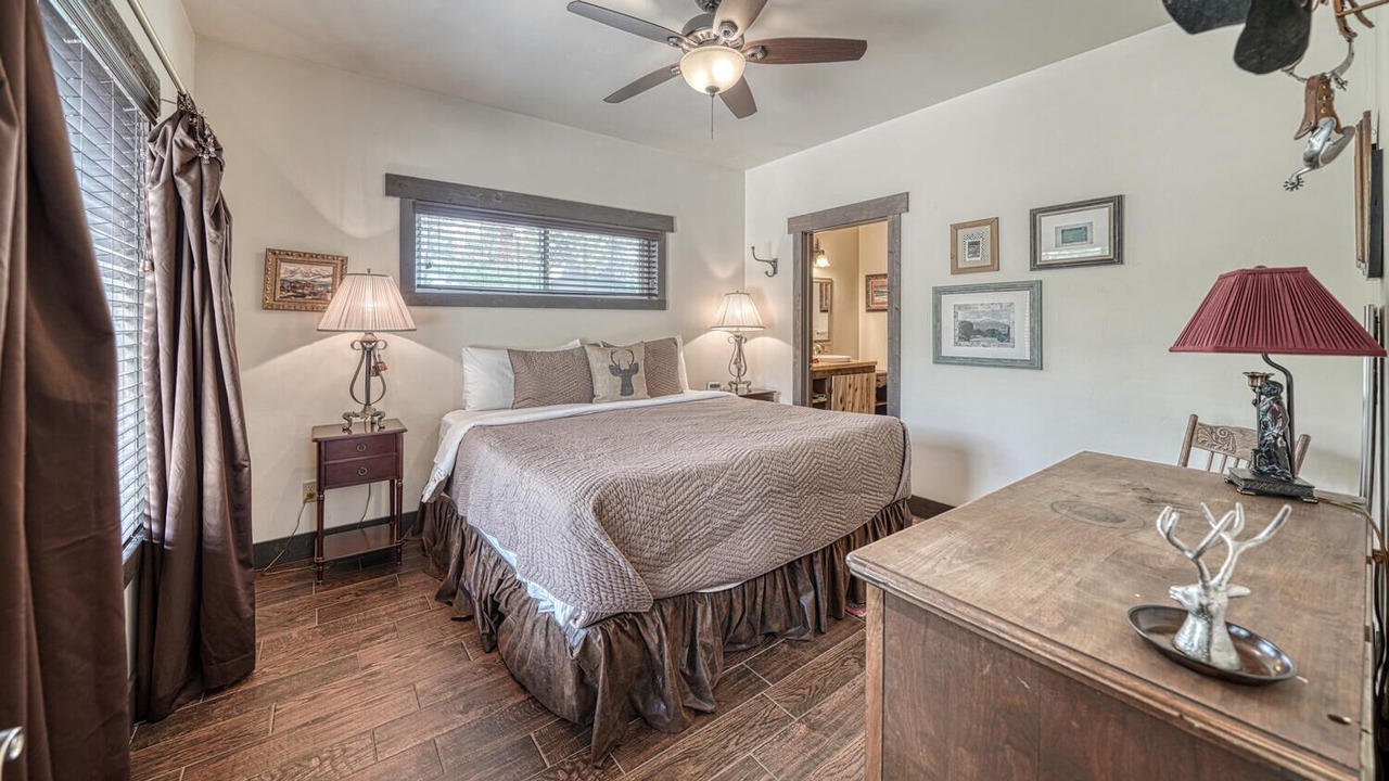 Photo of Bedroom in Salida