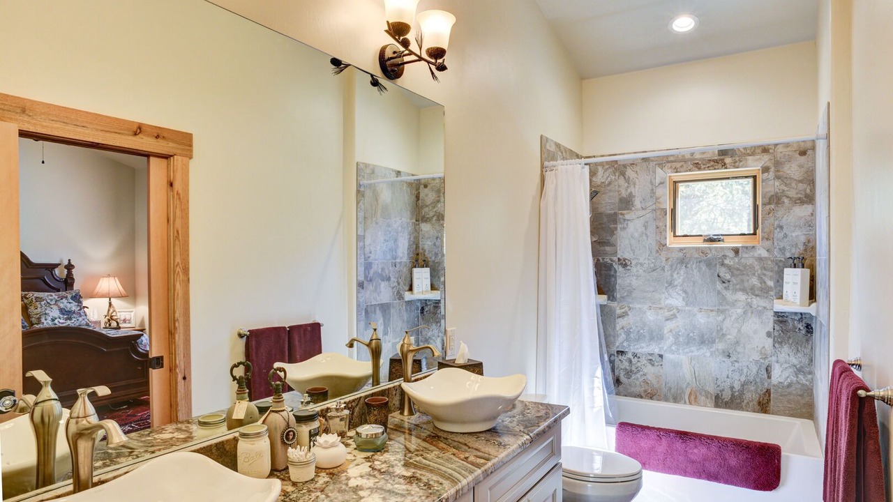 Photo of Bathroom in Salida