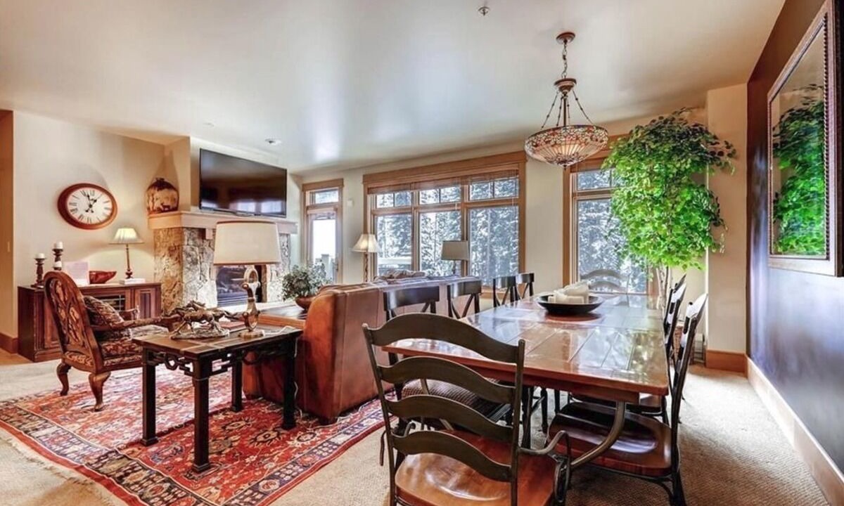 Photo of Bedroom in River Run