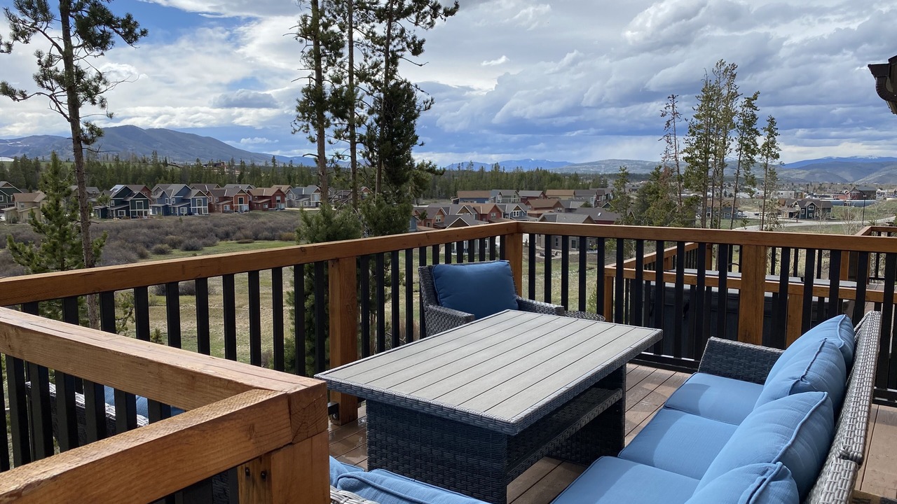 Photo of Outdoor in Fraser