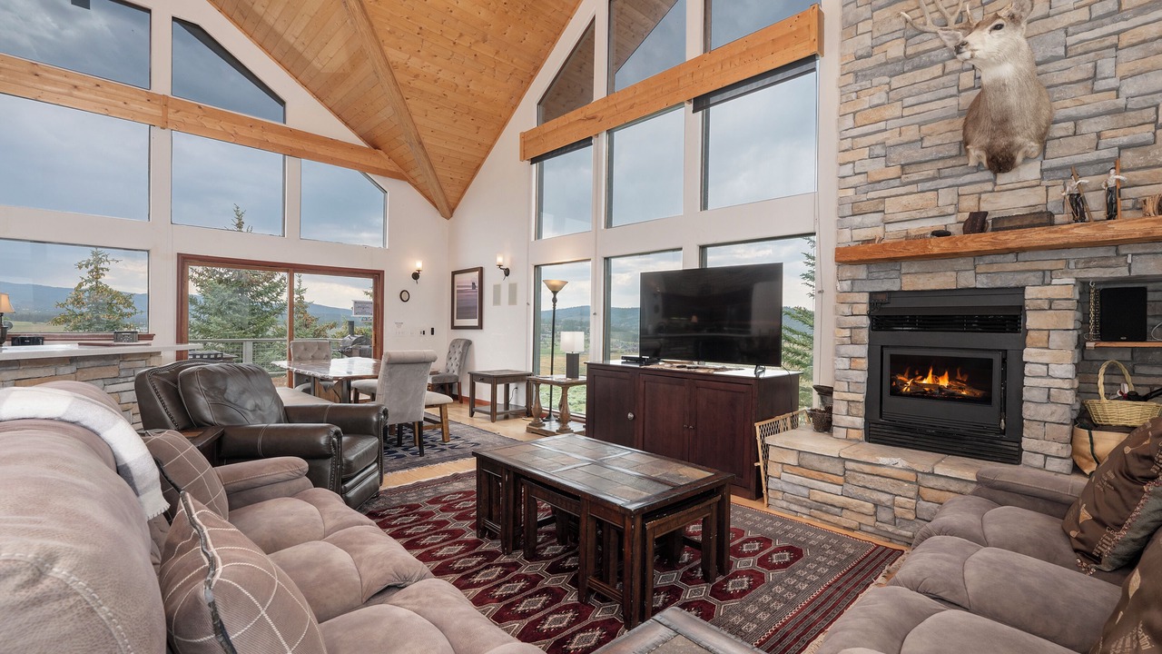 Photo of Livingroom in Tabernash