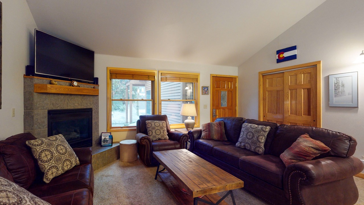Photo of Livingroom in Mountain House