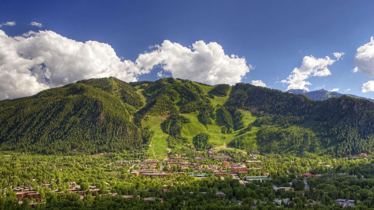 Photo of Others in Aspen