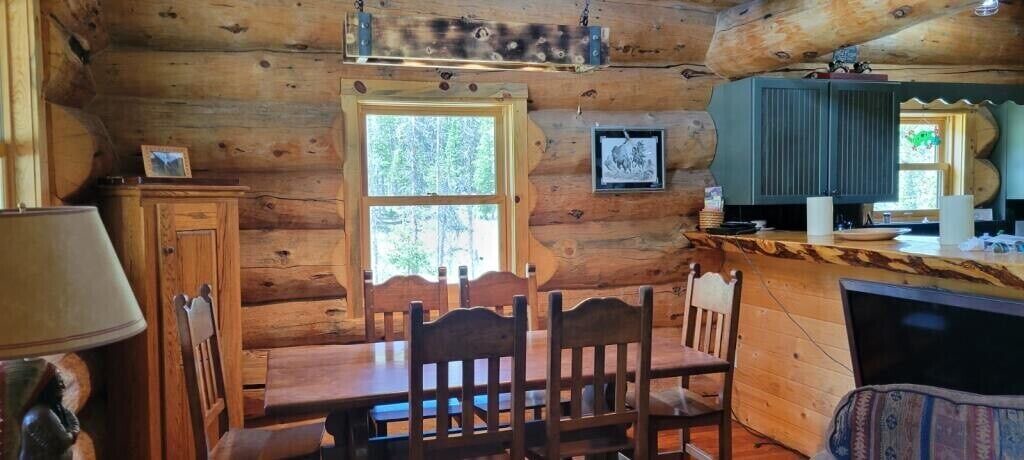 Photo of Bedroom in Whitepine