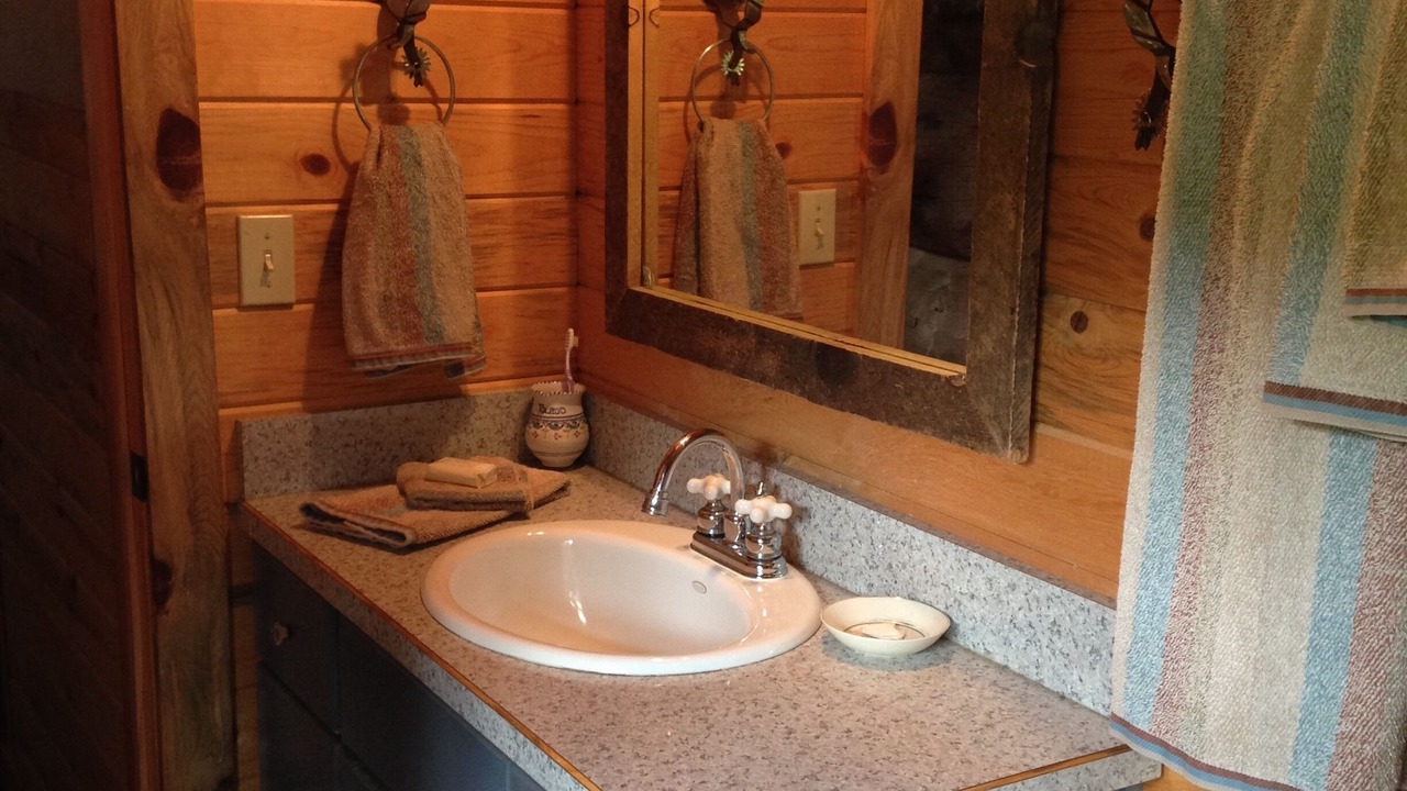 Photo of Bathroom in Whitepine