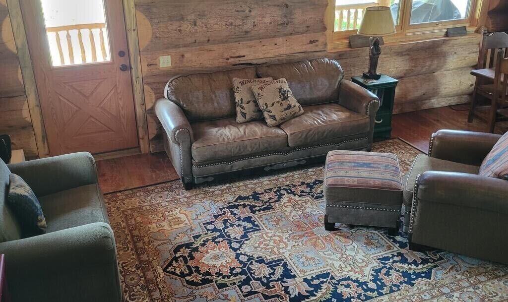 Photo of Bedroom in Whitepine