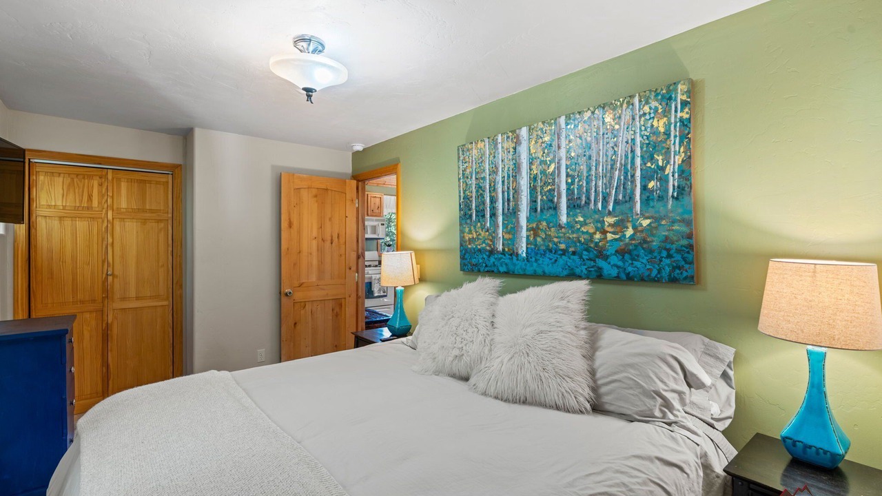 Photo of Bedroom in Los Ranchitos Estates