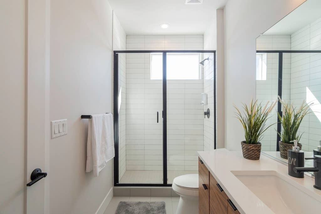Photo of Bathroom in Sloan Lake