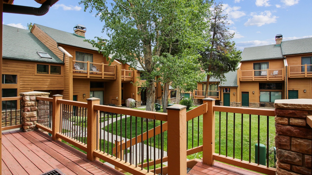 Photo of Outdoor in Peak 9