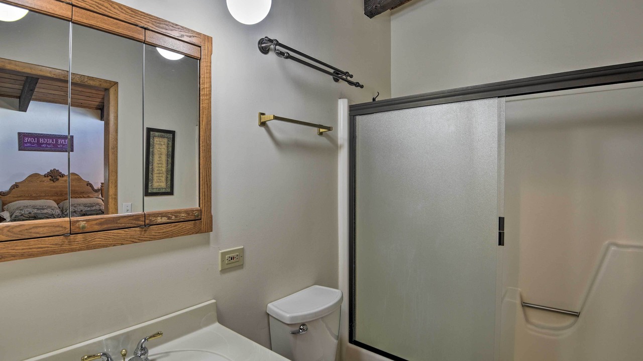 Photo of Bathroom in Ponderosa Pines