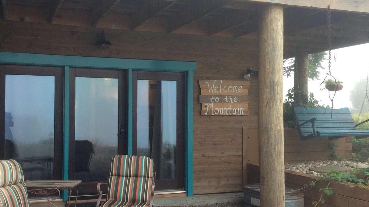 Photo of Patio Balcony in Drake