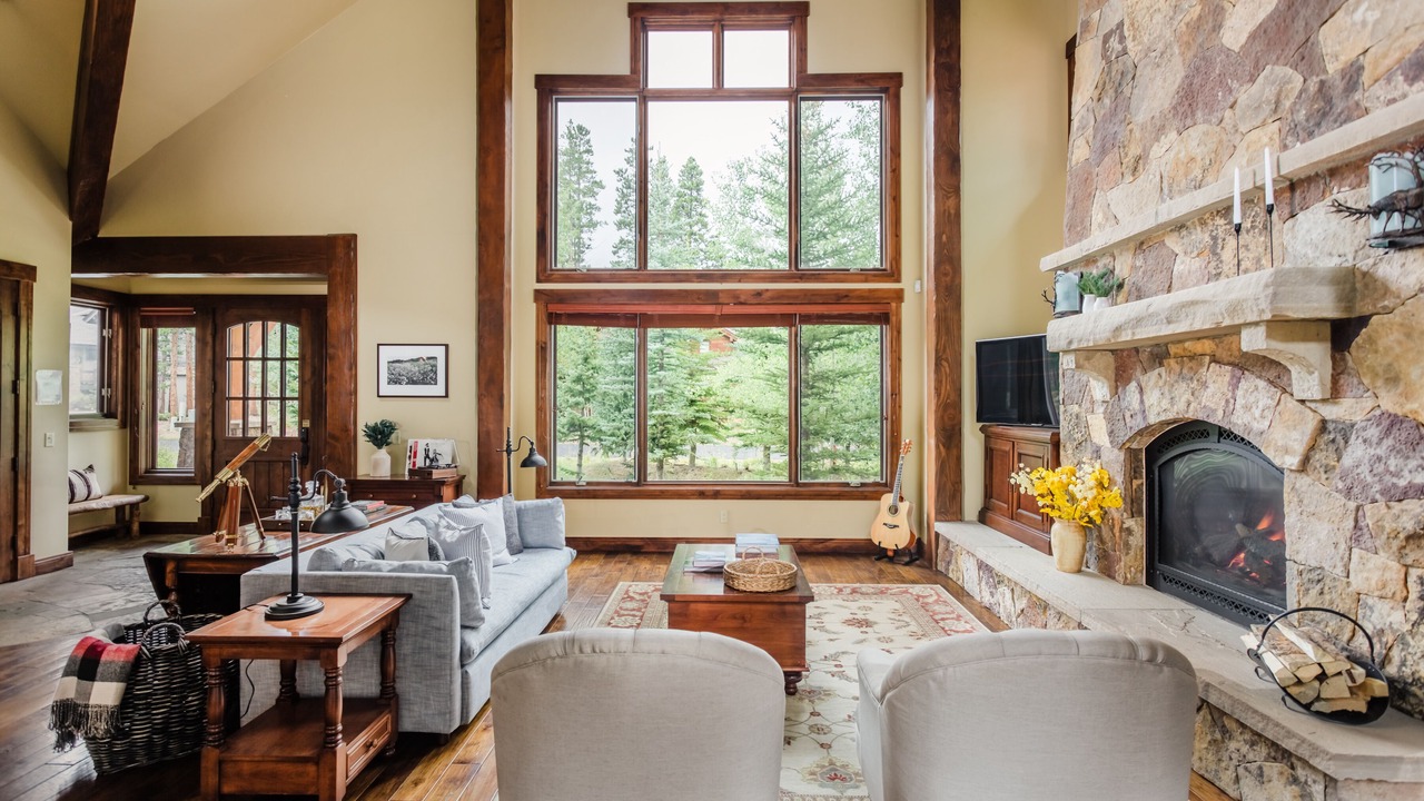 Photo of Livingroom in Christie Heights