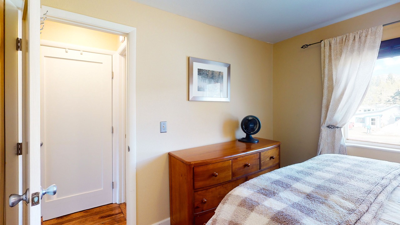 Photo of Bedroom in Historic District