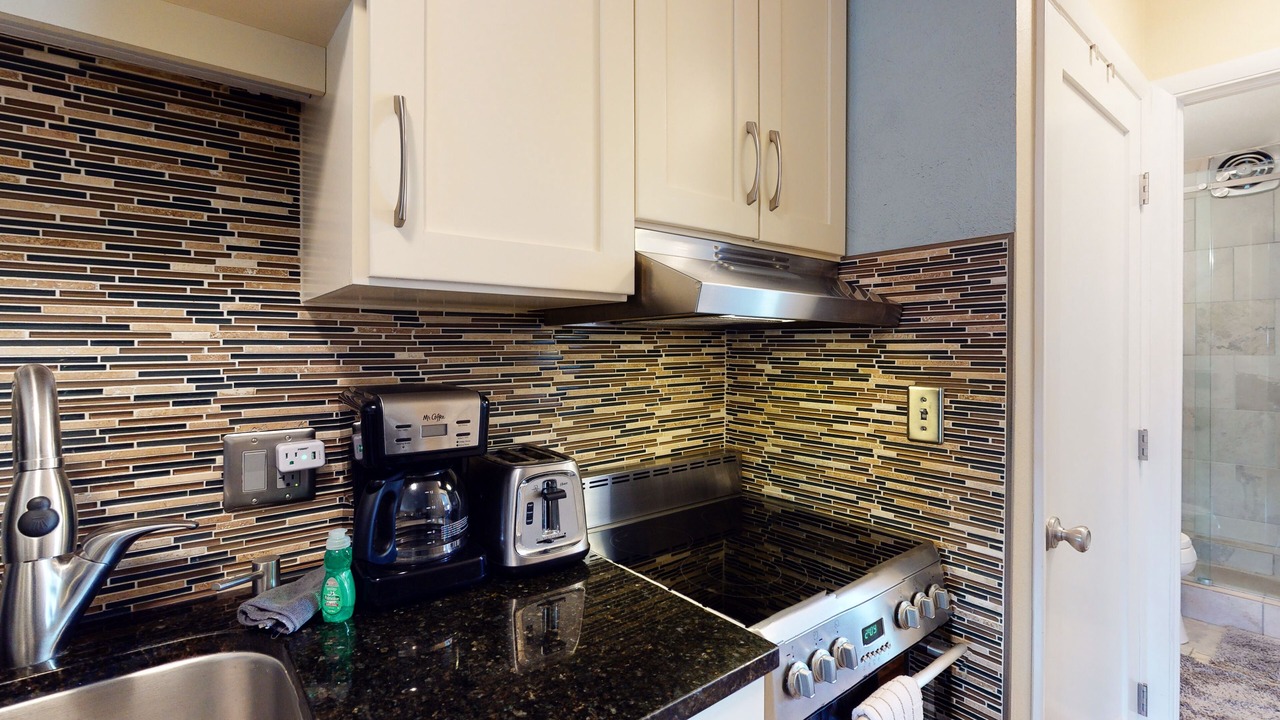 Photo of Kitchen in Historic District