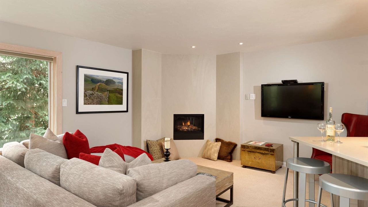 Photo of Livingroom in Snowmass Village