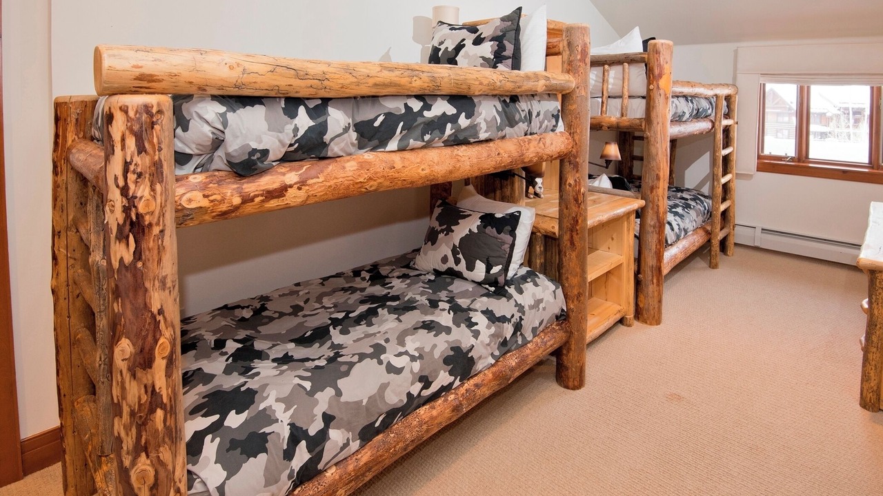Photo of Bedroom in Avon