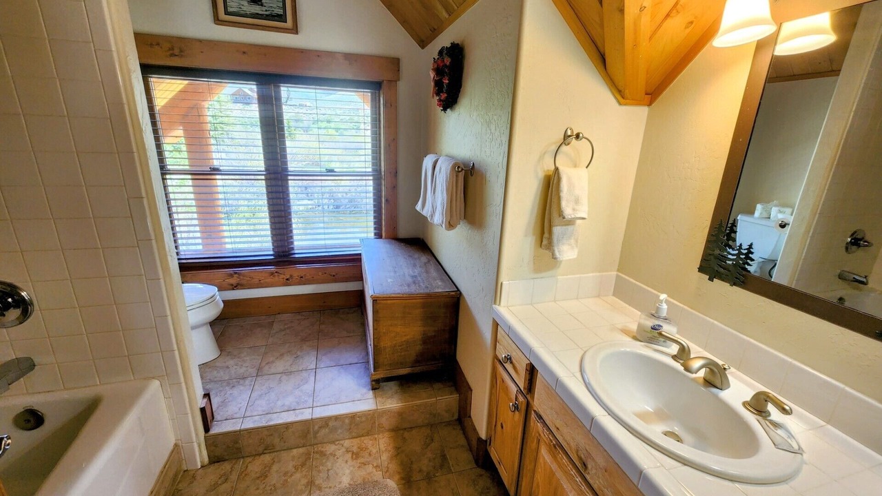 Photo of Bathroom in Crested Butte South