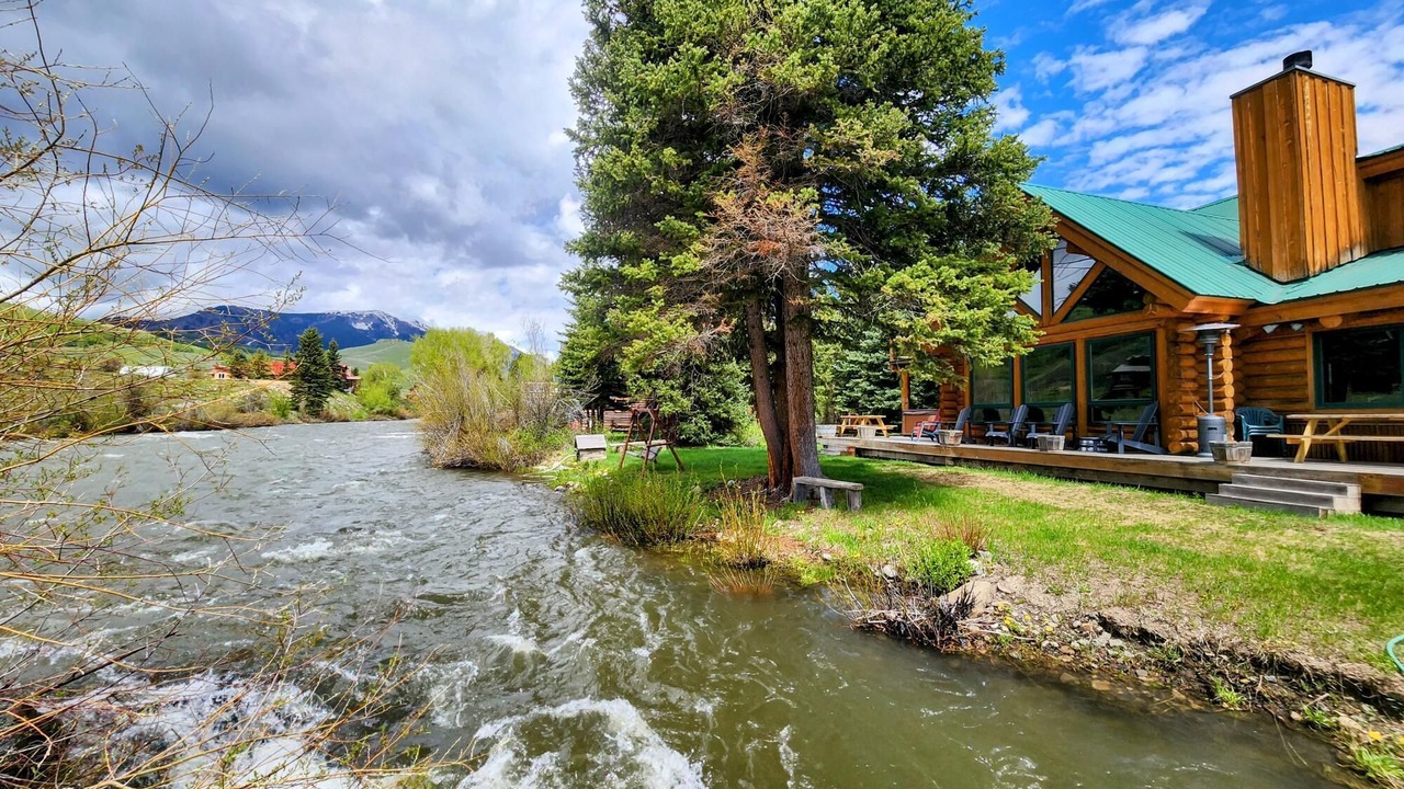 Photo of Others in Crested Butte South
