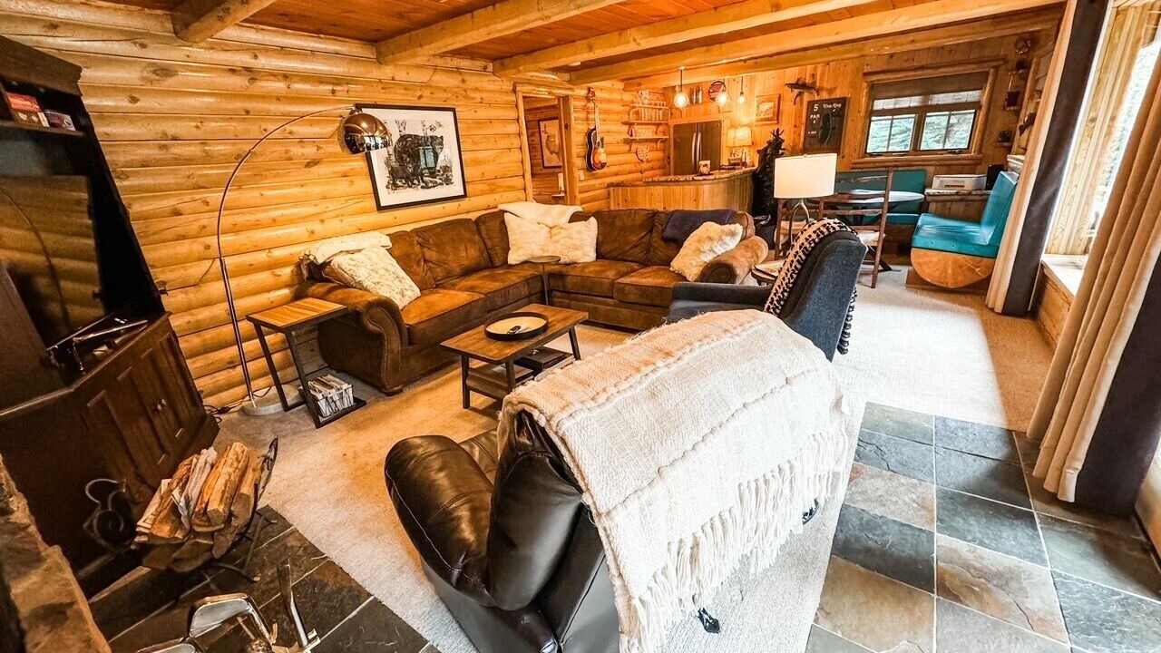 Photo of Livingroom in Almont
