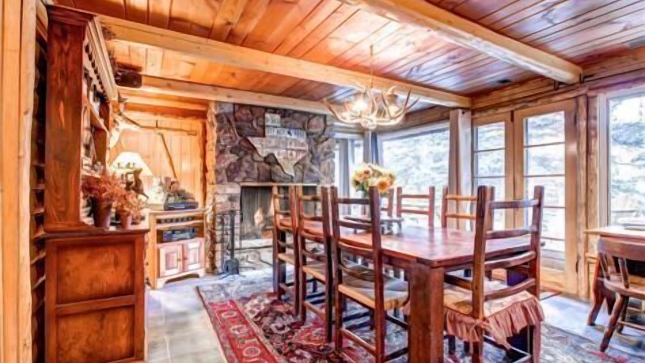 Photo of Livingroom in Almont