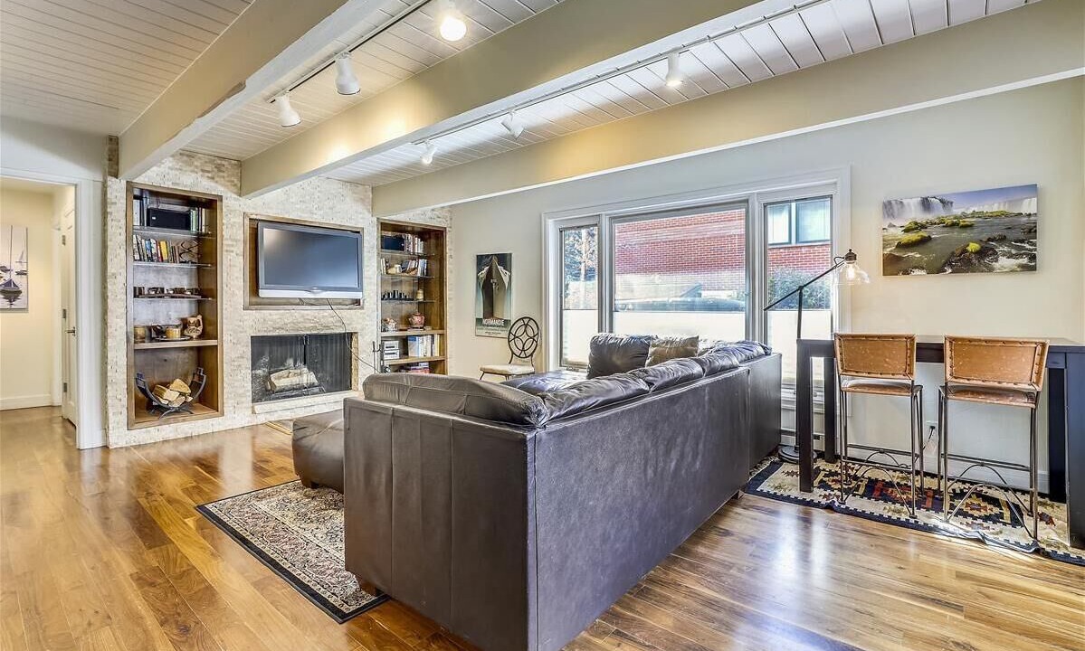 Photo of Livingroom in Aspen