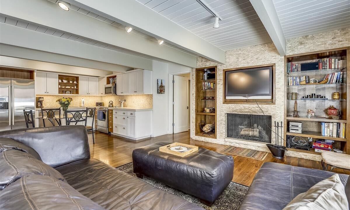 Photo of Livingroom in Aspen