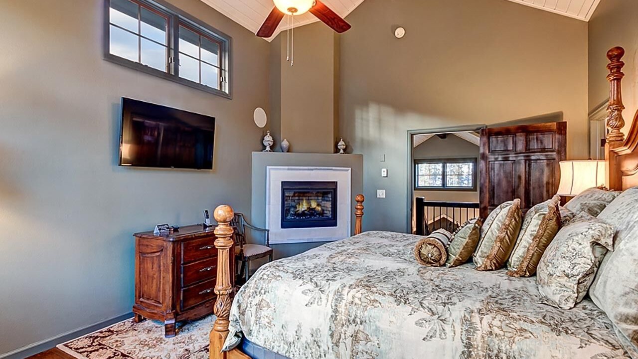 Photo of Bedroom in Boulder Ridge
