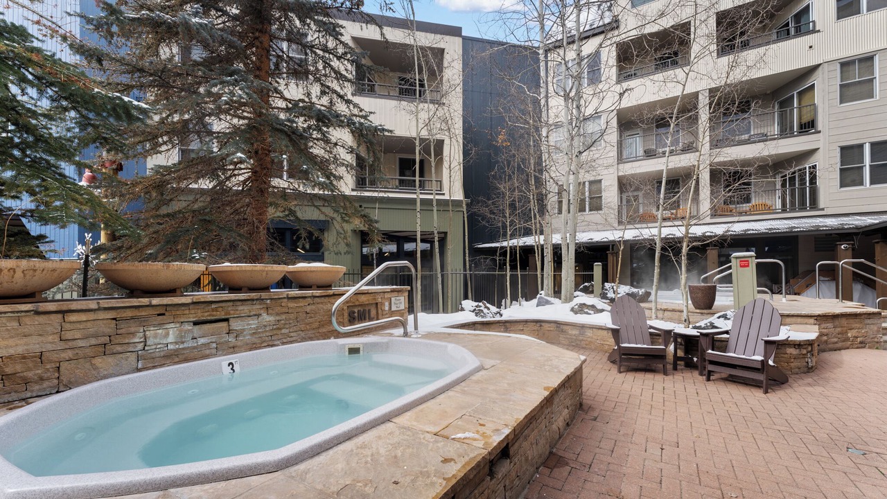 Photo of Outdoor in River Run