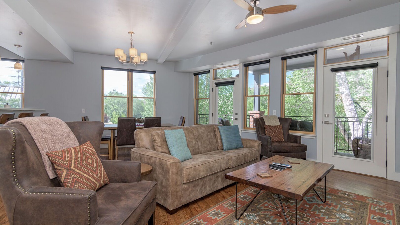 Photo of Livingroom in Salida