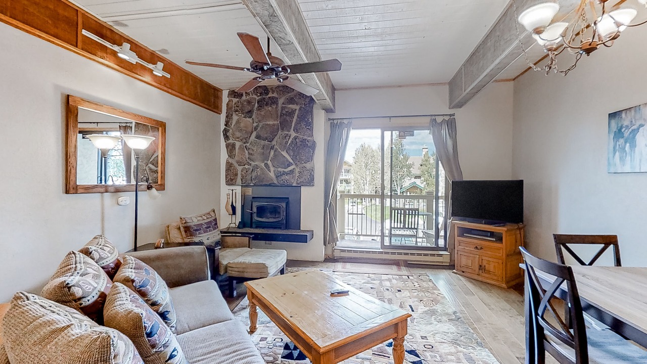 Photo of Livingroom in Steamboat Springs