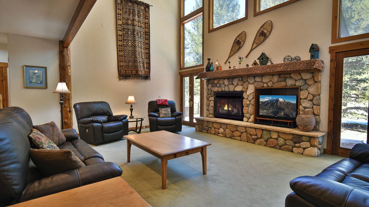 Photo of Livingroom in Westridge