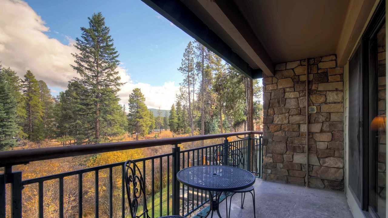 Photo of Patio Balcony in Peak 9
