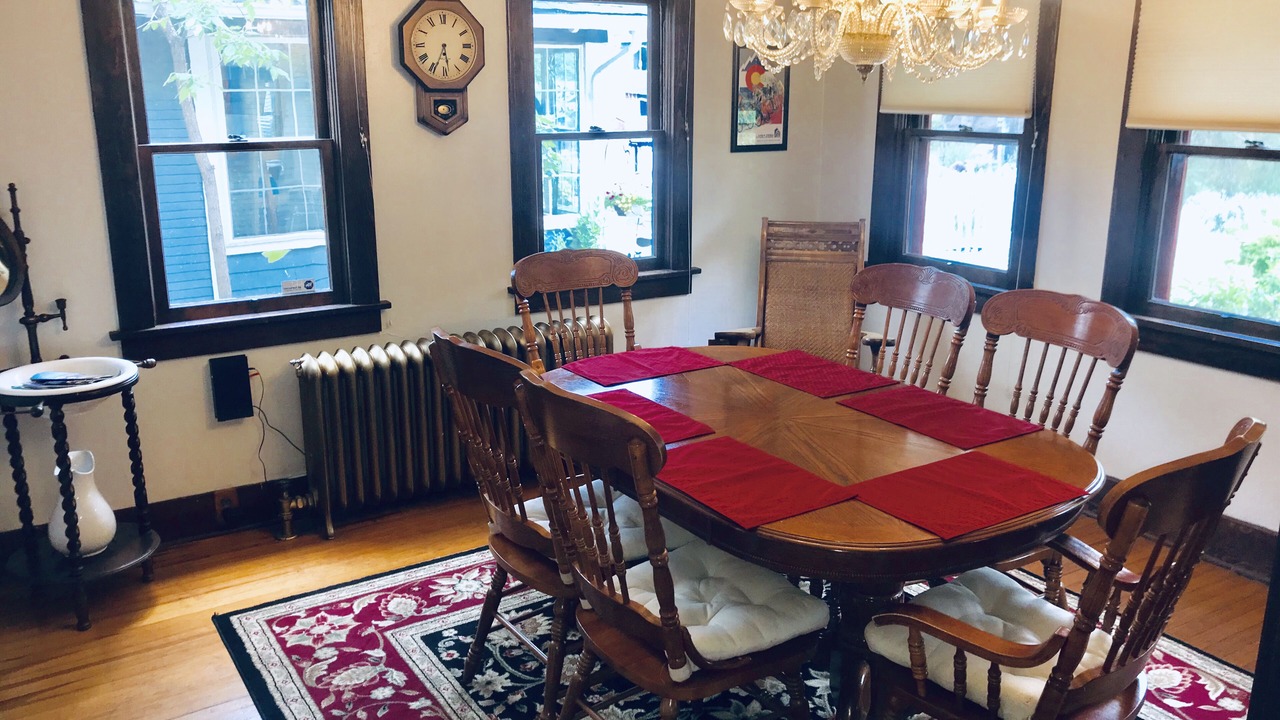 Photo of Livingroom in Broadmoor