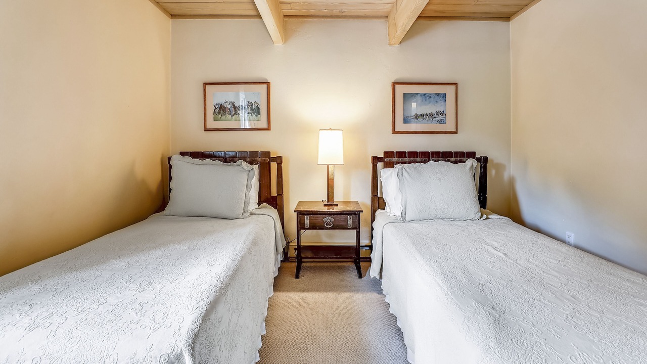 Photo of Bedroom in Downtown