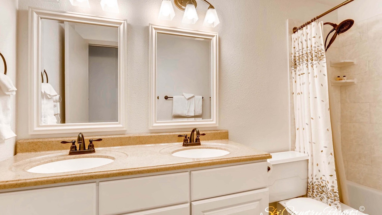 Photo of Bathroom in Historic District