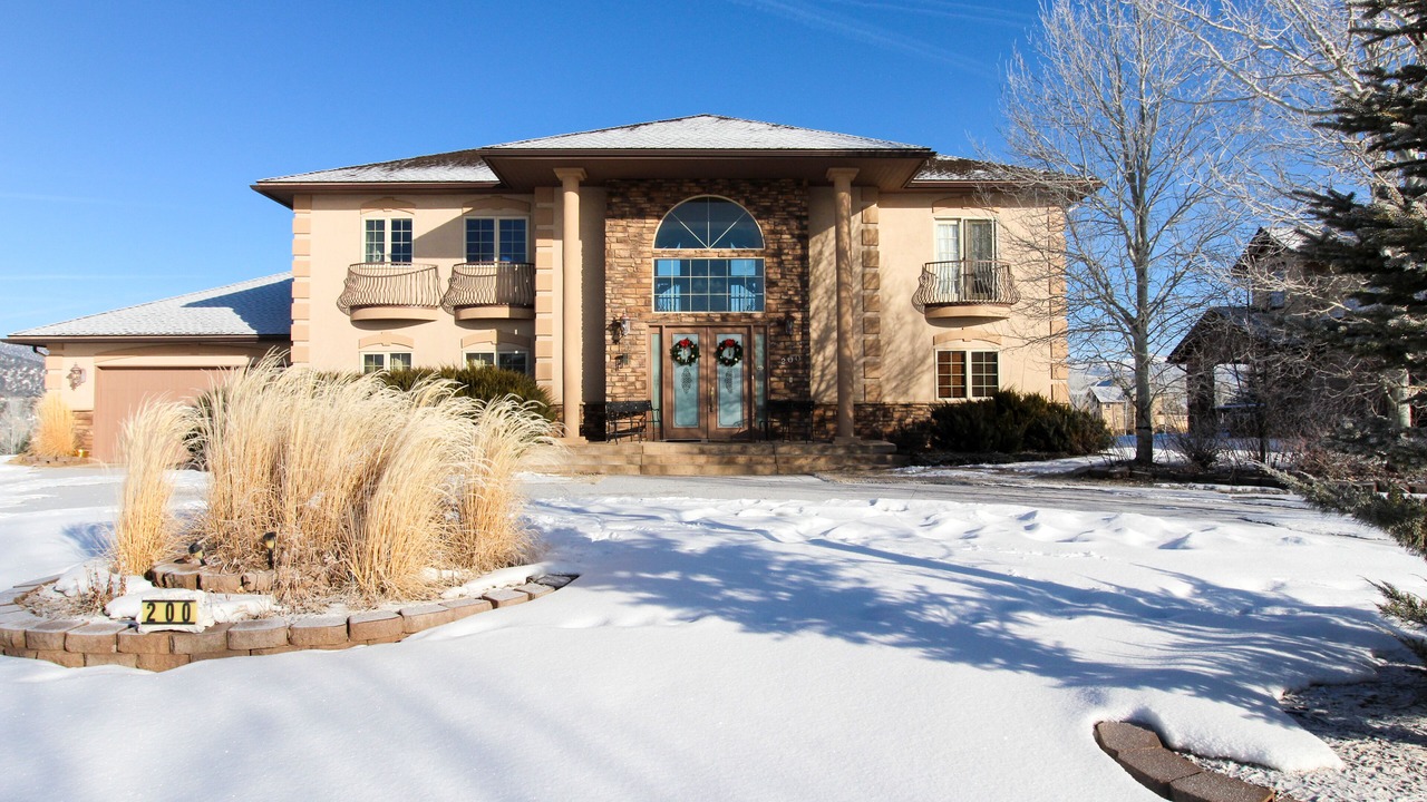 Photo of Outdoor in Gypsum