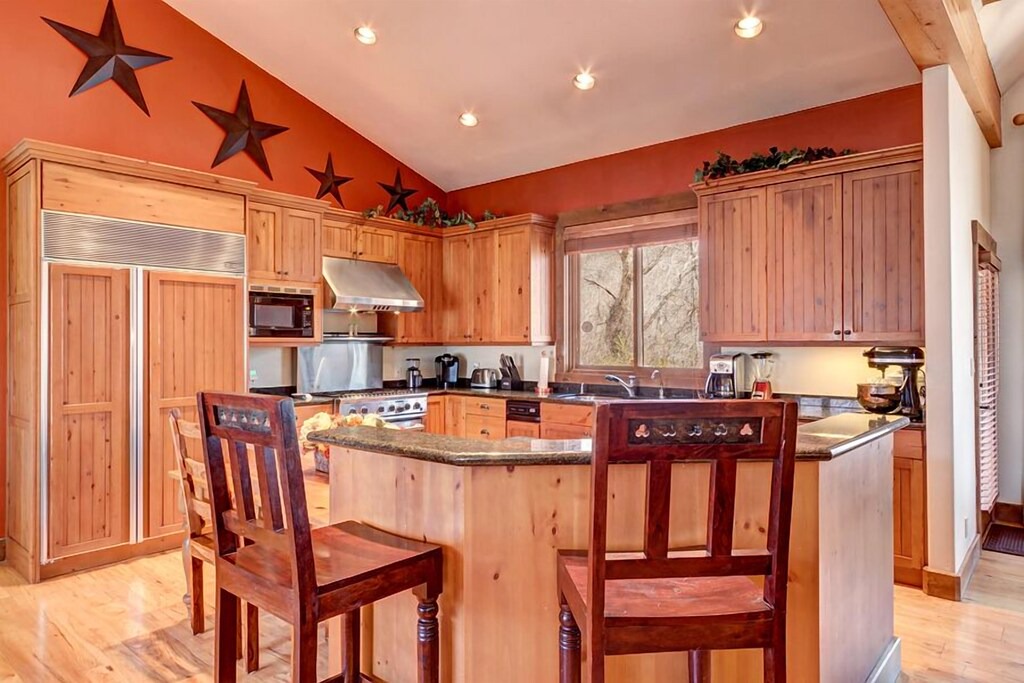 Photo of Kitchen in Eagle