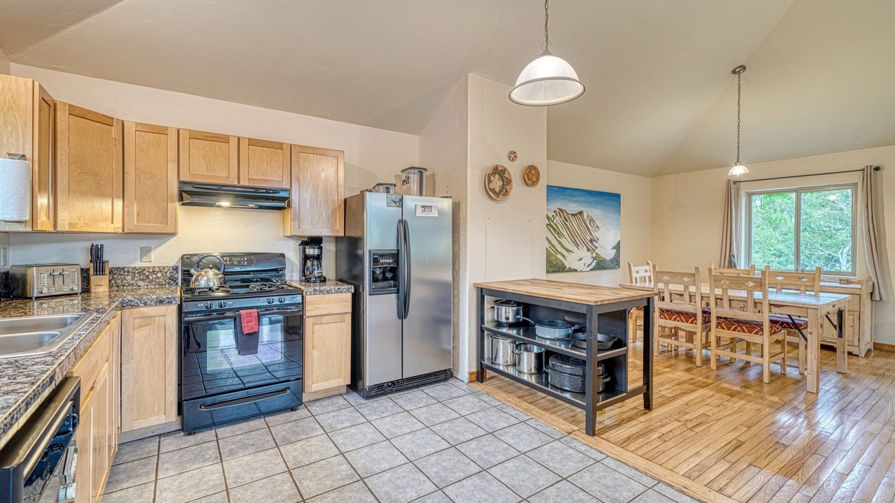 Photo of Kitchen in Whitepine