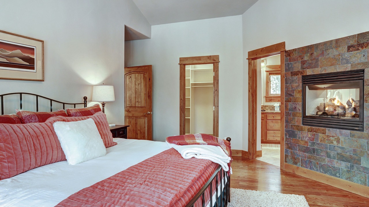Photo of Bedroom in The Highlands